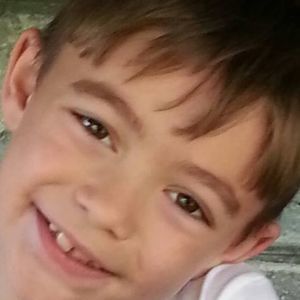 Meet your Posher, Wayne